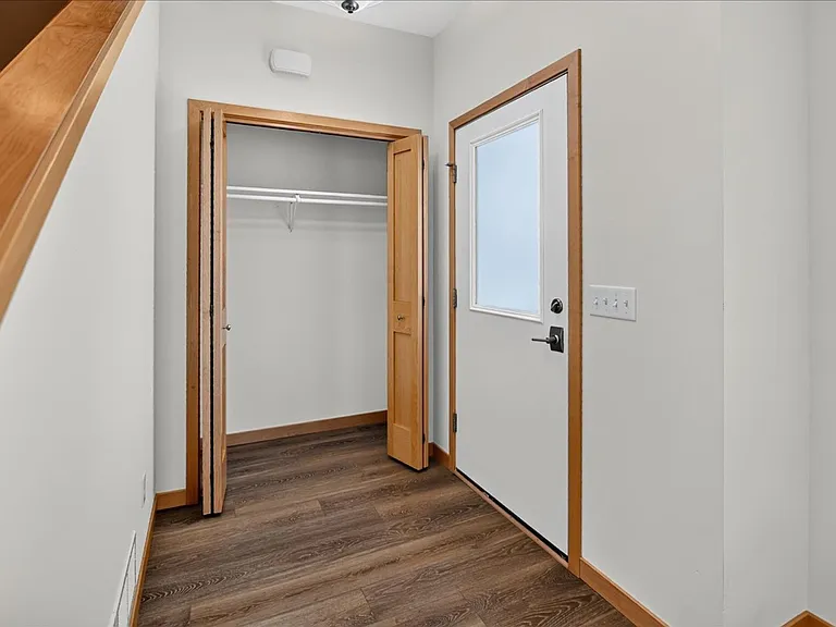 5144 Argus Ln — Photo 4