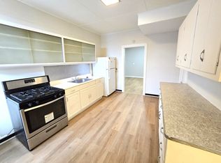 503 W 26th St APT 3W, Chicago, IL 60616