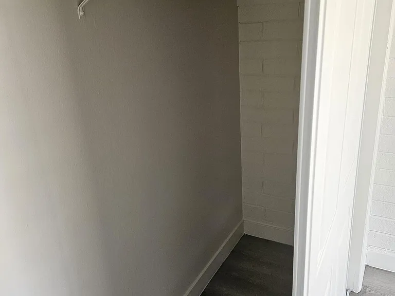 6043 N 23rd Ave #5A — Photo 16