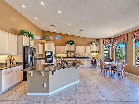 2nd image of 37693 S Ocotillo Canyon Dr