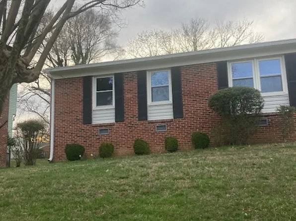 46 Linda Dr, Newport News, VA 23608