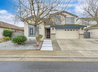 9651 Apple Mill Dr, Elk Grove, CA 95624