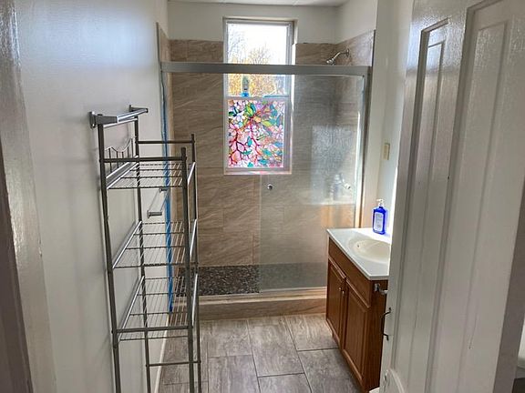 3rd image of 123 East Ave APT 2