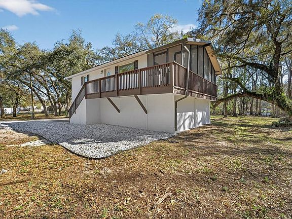 3rd image of 8940 Wicker Ln