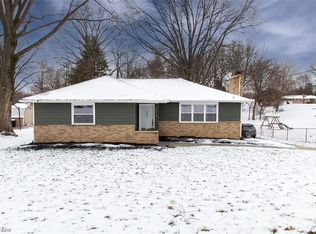 1879 Caroline Ave, Barberton, OH 44203