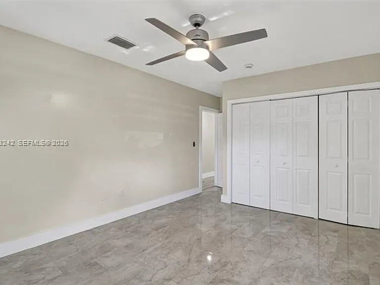 6090 SW 63rd Ave #0 — Photo 31