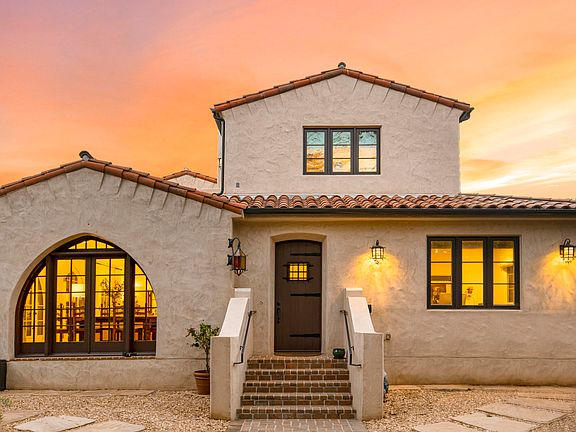 4th image of 3626 San Remo Dr