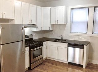 429 W Surf St #9RGKWH3UN, Chicago, IL 60657