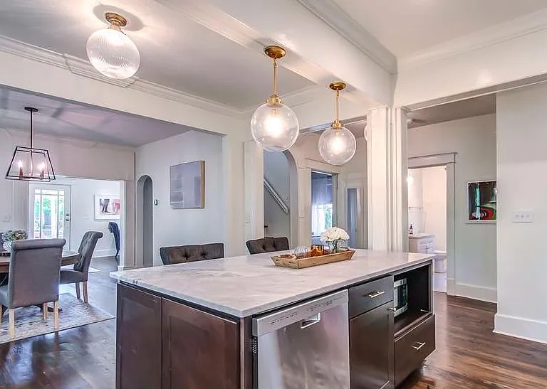 Kitchen island
