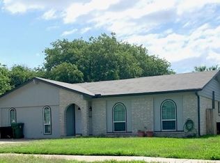 6400 Dorchester Trl, North Richland Hills, TX 76182