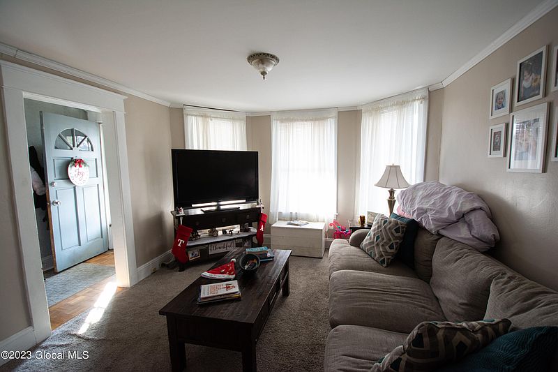 3rd image of 603 1st Street