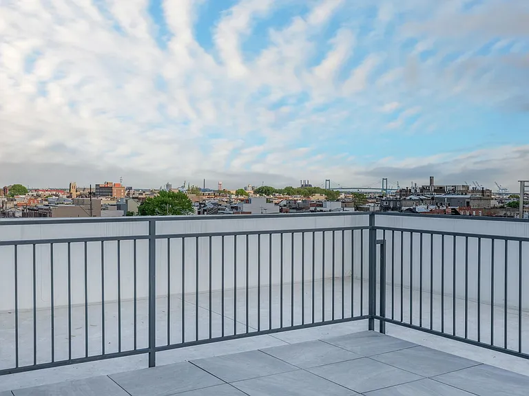 Wharton Flats — Photo 28