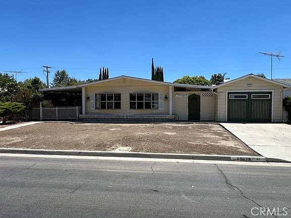 2nd image of 43679 Elliot Ct