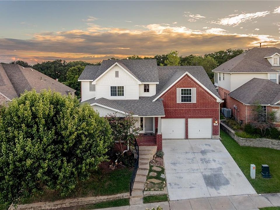 1st image of 4219 Boxwood Dr