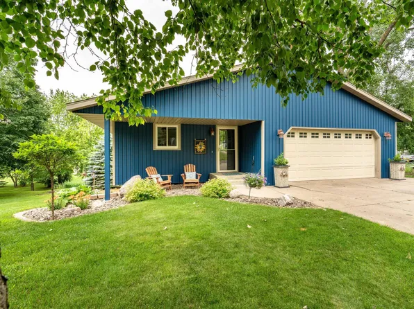 1017 Sunset Dr, Fergus Falls, MN 56537