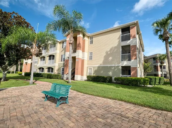 1969 Summer Club Dr APT 203, Oviedo, FL 32765