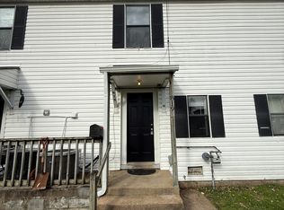 819 Forest Ave, Saint Charles, MO 63301