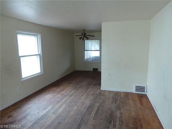 2nd image of 14013 Tuckahoe Ave