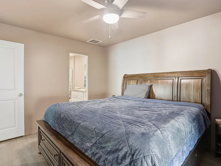 10231 Mesa Medina — Photo 4