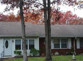 33B Cambridge Ct, Lakewood, NJ