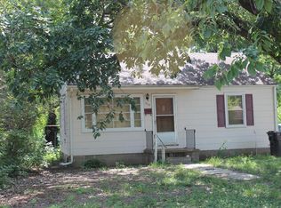 328 E Beloit Ave, Salina, KS 67401