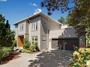 8525 NW Hazeltine St, Portland, OR 97229