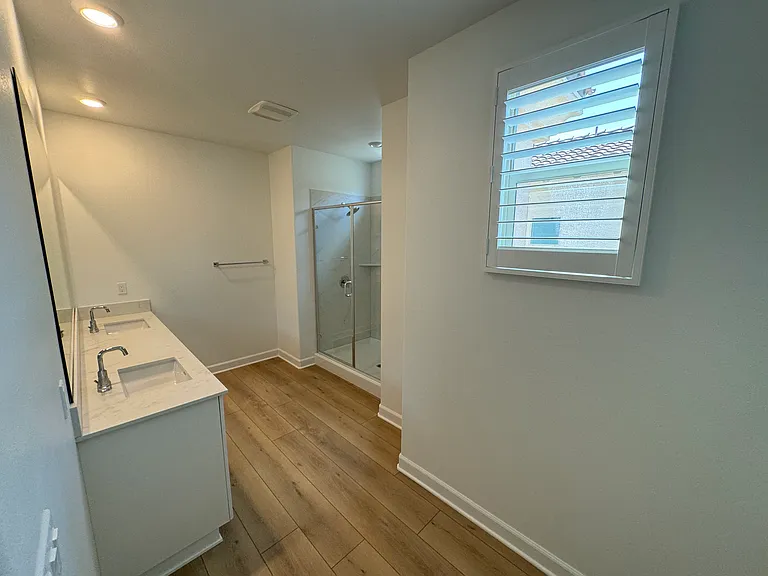 1533 Painted Cave Ave — Photo 17