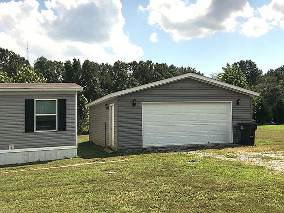 3rd image of 194 Obryan Cir