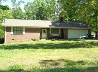 35 Aqua Vista Rd, Gadsden, AL 35901