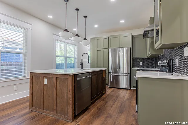 1219 Nolan St — Photo 11