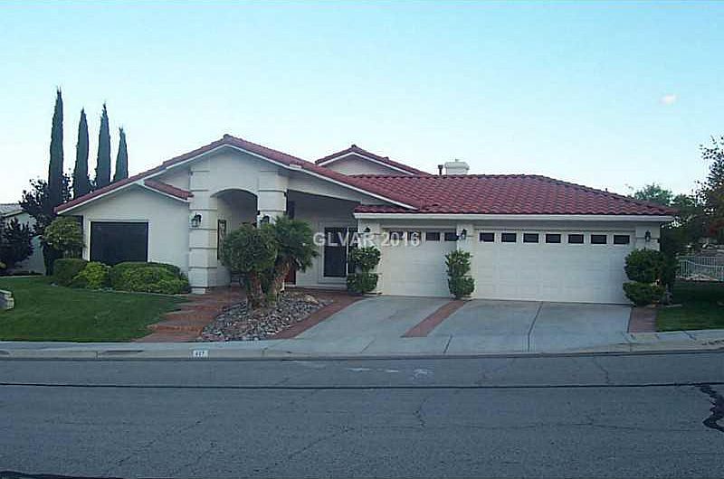 1st image of 627 Malaga Dr