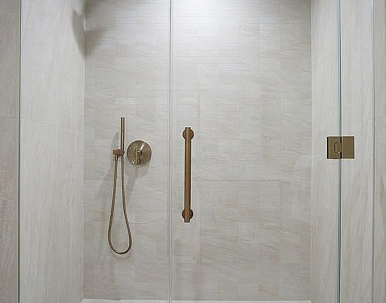 5th image of 3 Court Sq APT 3205