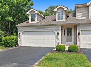 629 Kenwood Ct, Dekalb, IL 60115