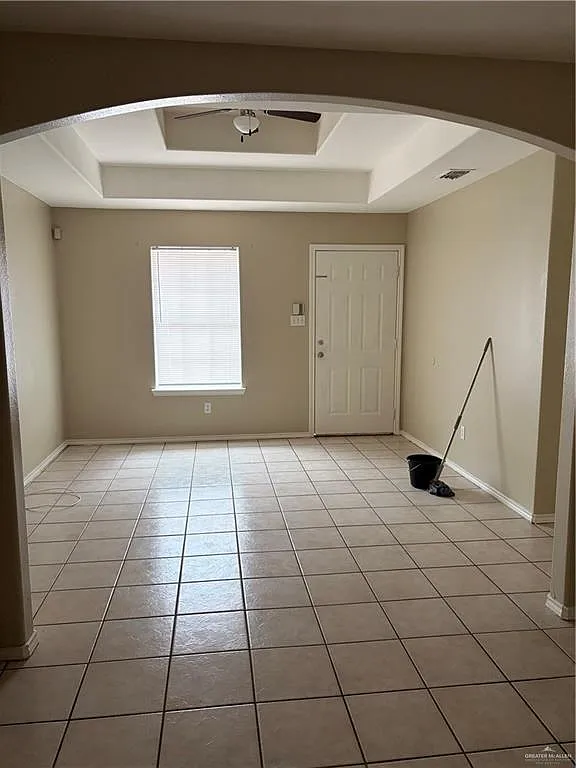 2 bed, 2.0 bath, 945 sqft, $800 — Photo 3