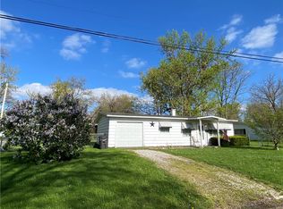 1 Griggs Ct, Danville, IL 61832