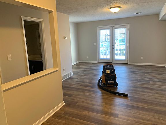 5th image of 1725 Highland Way