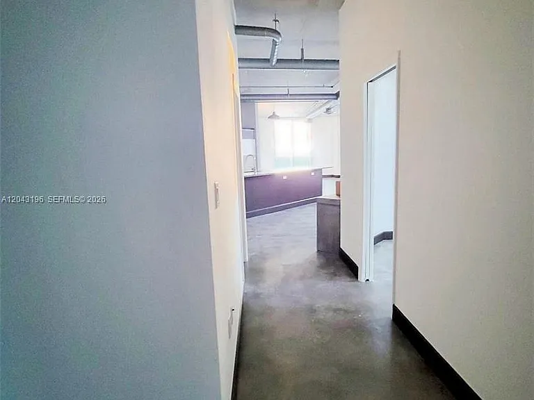 700 NE 25th St #1004 — Photo 14