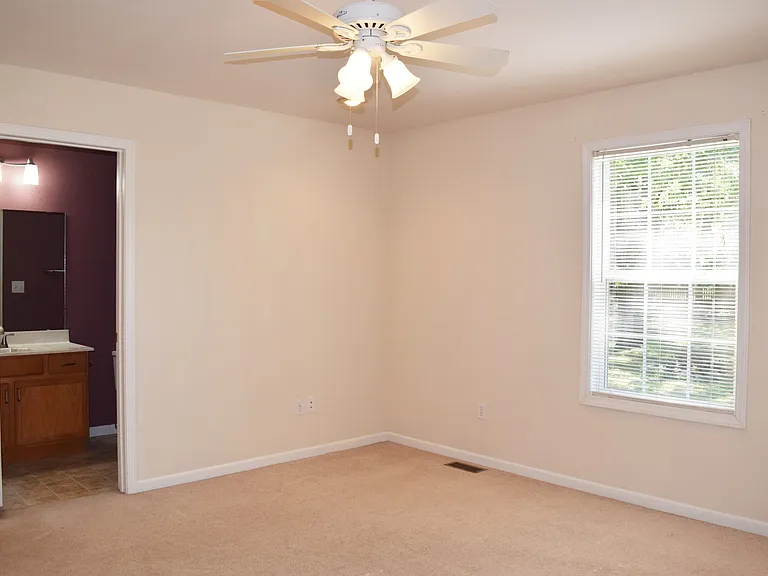 21057 Larson Rd — Photo 27