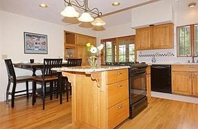 5th image of 89 Wood End Ln