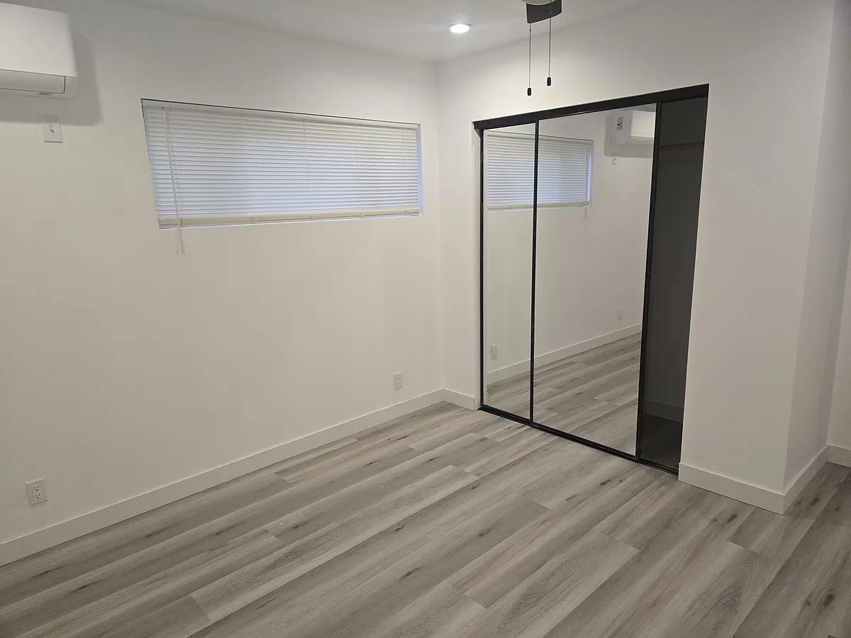 Building Photo - 7253 Capps Ave #1