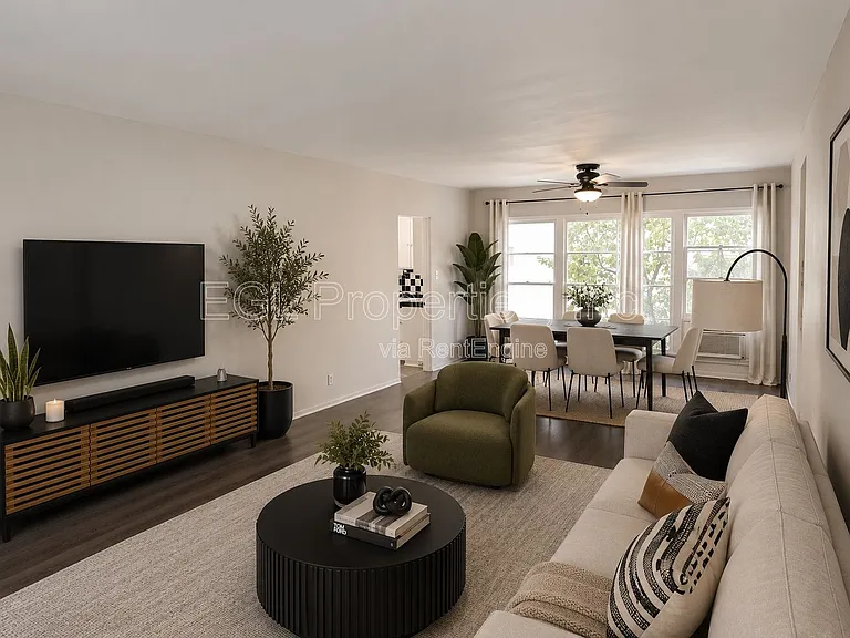 7941 Blackburn Ave — Photo 1