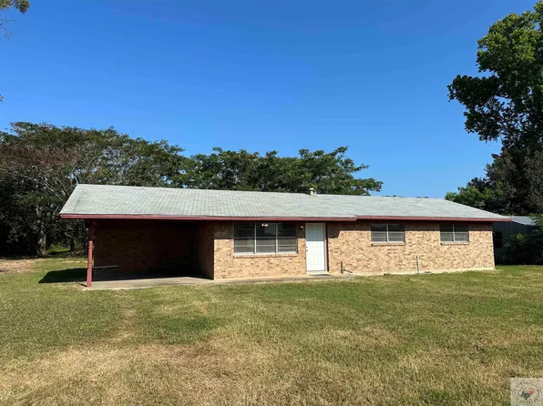 408 County Road 4104, New Boston, TX 75570