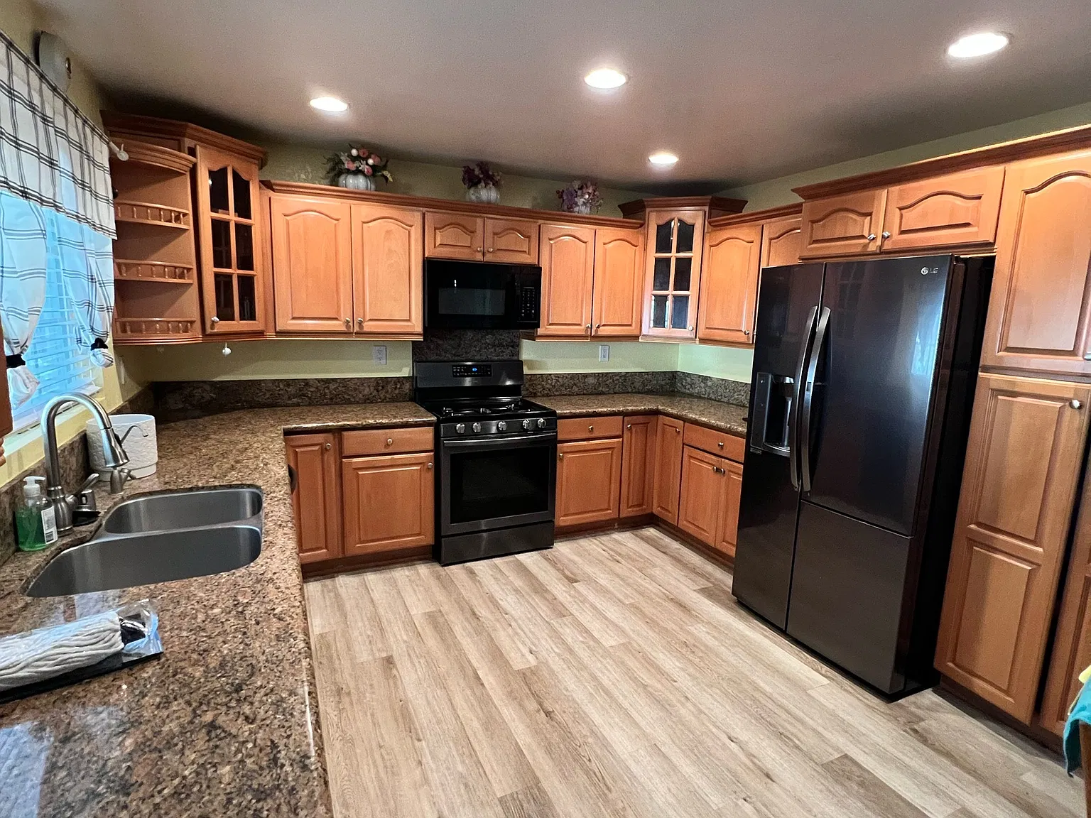 2395 Spring Oak Way - 1 — Photo 4