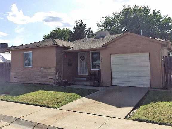 2nd image of 1628 Edwards St