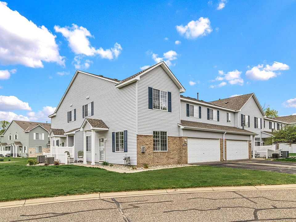 1st image of 1913 Mockingbird Ave