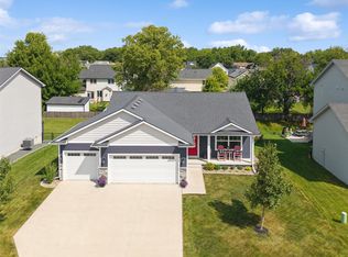 855 Northview Dr, Waukee, IA 50263
