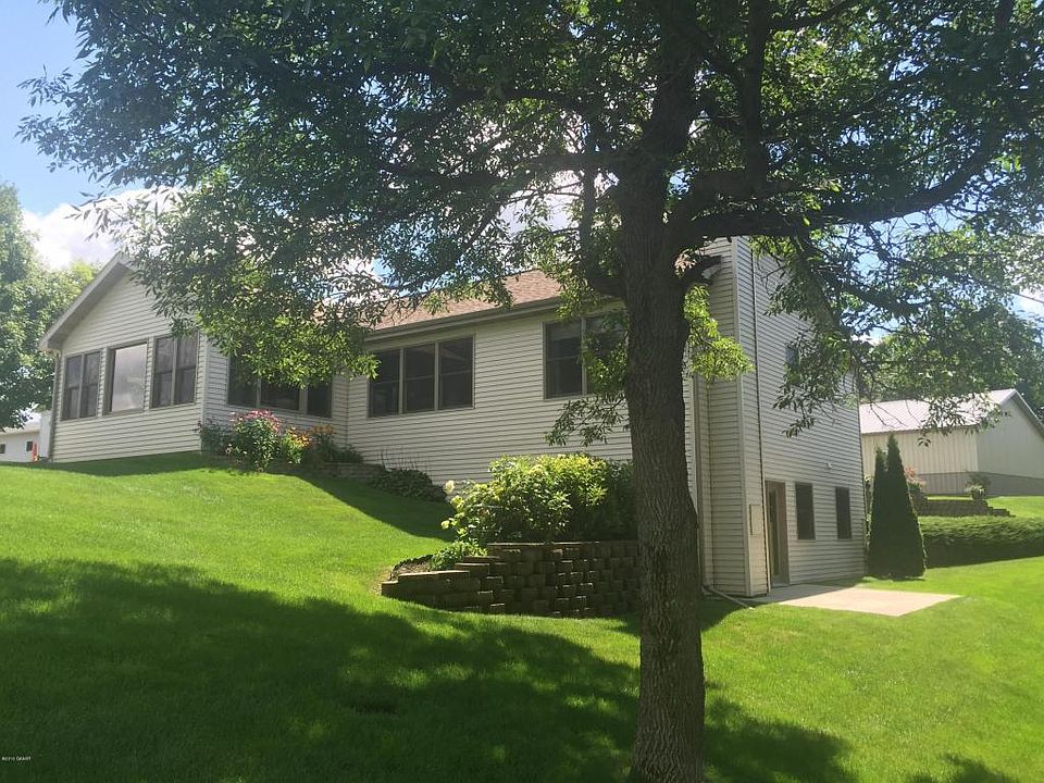 1st image of 5415 Basswood Dr SW