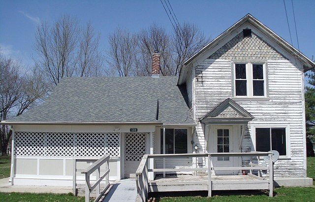 1st image of 500 W Grant St