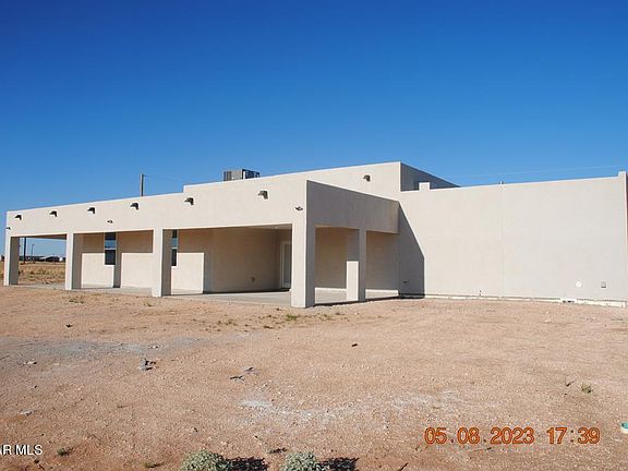 4th image of 722 Chihuahuan Desert Dr