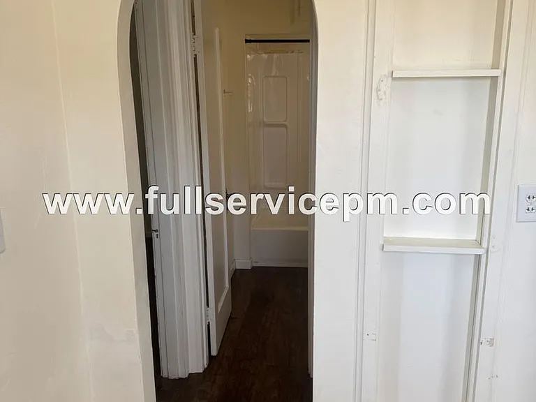 3124 Colby Ave — Photo 12